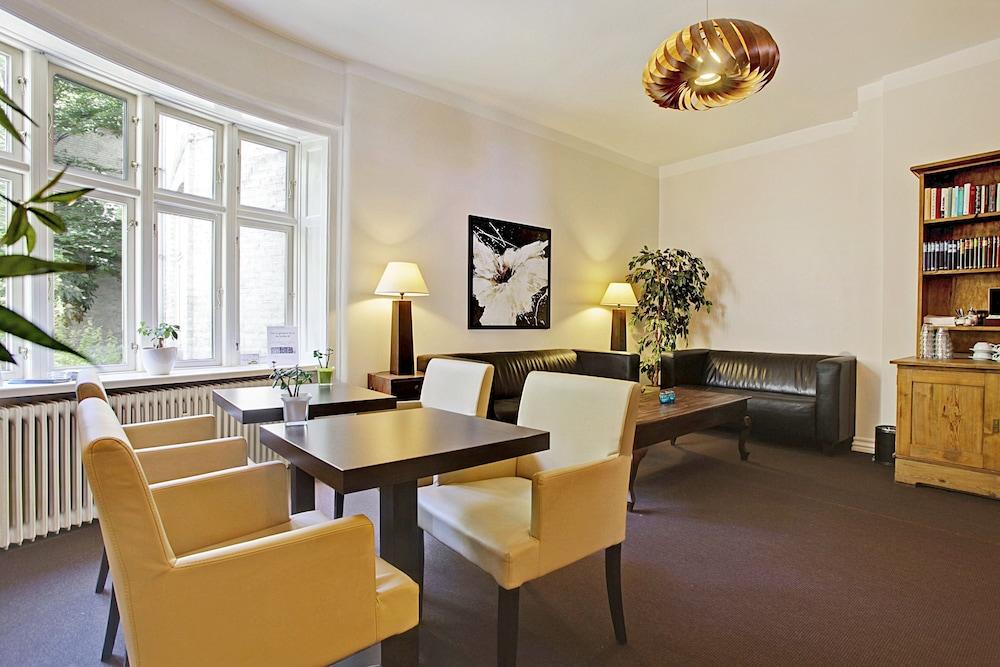 Hotel Sct. Thomas Kopenhagen Bagian luar foto